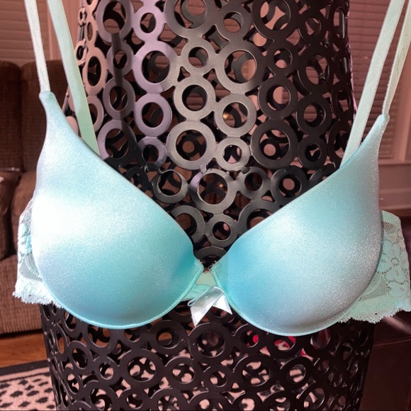 Victoria‘a Secret Angels daiquiri ice color padded with lace straps bra 32B - Picture 4 of 14